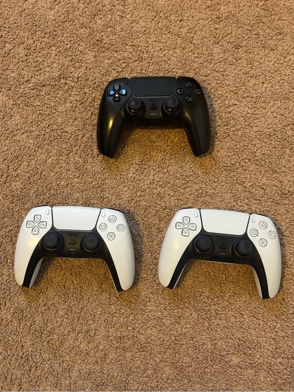 Sony PS5 DualSense Wireless Controllers - Black and White Set of 3